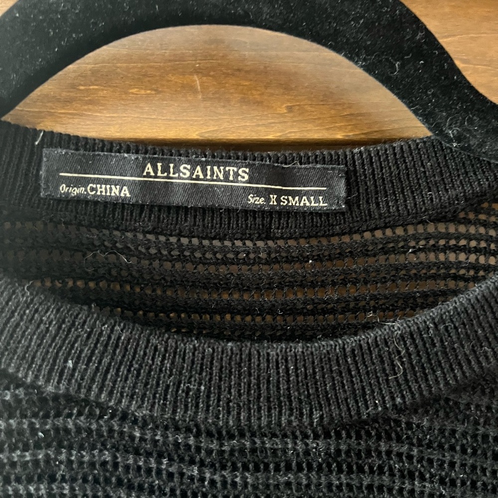 Loose All Saints sweater. Very nice over jeans. Great condition.